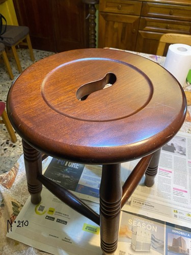 Sgabello usato legno